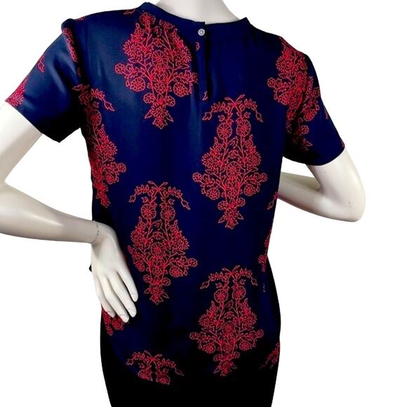 Loft Petites Black Red Floral Blouse Back Button Closure M/L see measurements - Picture 3 of 14